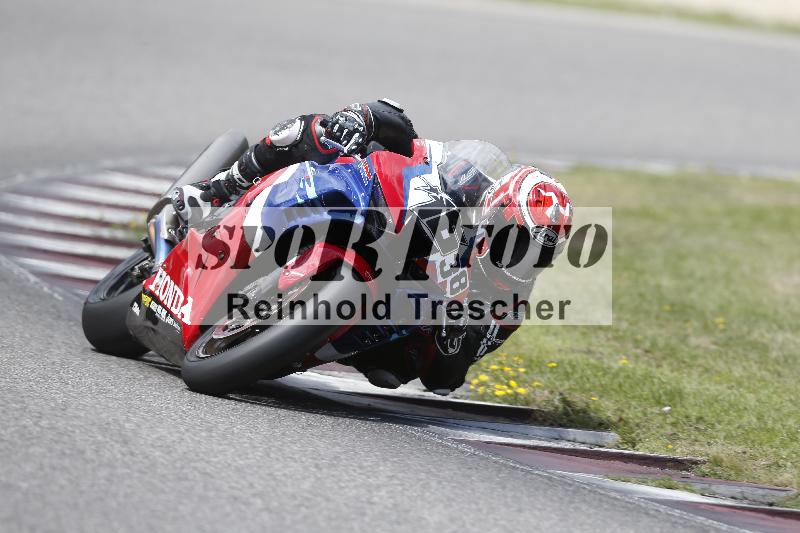 /30 27.07.2026  Dunlop Ride und Test Day ADR/Gruppe rot schnell/38